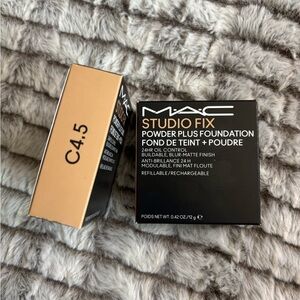 MAC Cosmetics Studio Fix Powder Plus Foundation - Shade C4.5
